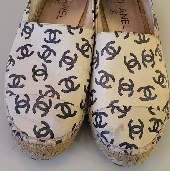 CHANEL Beige Espadrille Flats - 37 - Picture 9 of 10